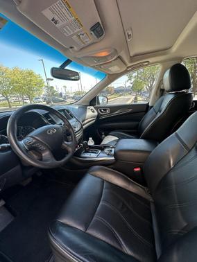 2013 INFINITI JX35 Base