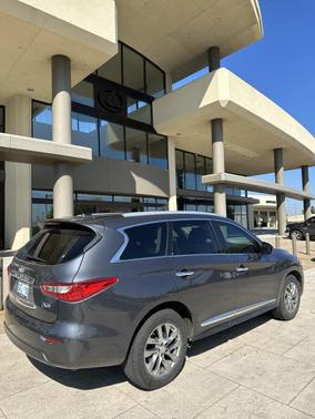2013 INFINITI JX35 Base