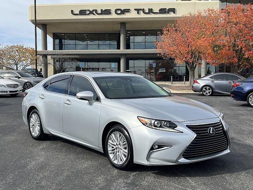 2017 Lexus ES 350 Base