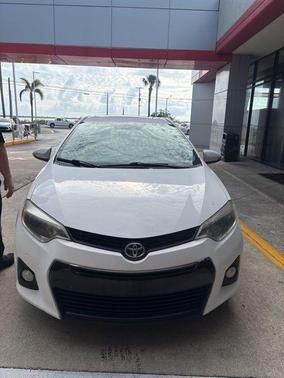 Super White 2016 Toyota Corolla S w/Special Edition Pkg