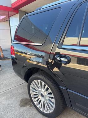 2015 Lincoln Navigator Base