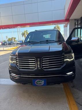 2015 Lincoln Navigator Base