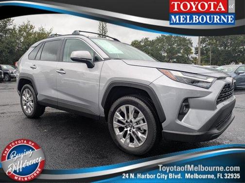2025 Toyota RAV4 XLE Premium
