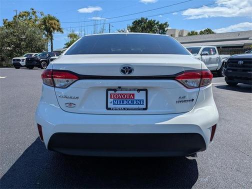 2024 Toyota Corolla Hybrid LE