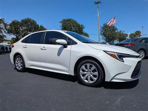 2024 Toyota Corolla Hybrid LE