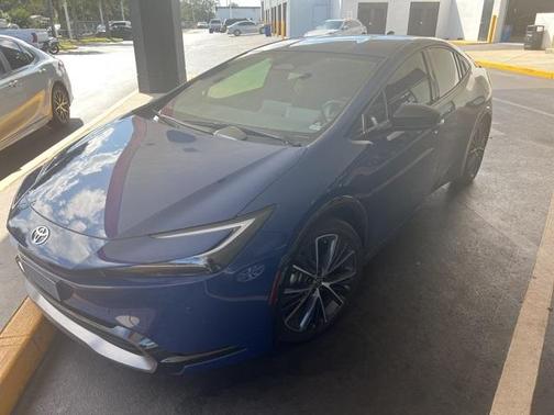 2023 Toyota Prius XLE