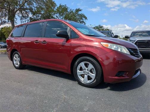 2015 Toyota Sienna L