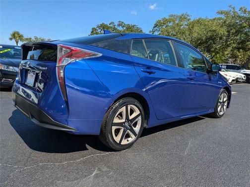 2016 Toyota Prius Four