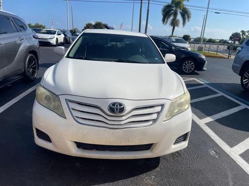 2011 Toyota Camry LE