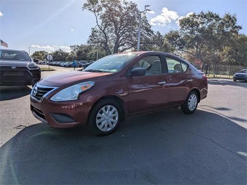 2015 Nissan Versa 1.6 SV
