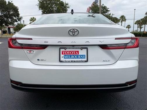 2025 Toyota Camry XLE