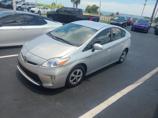 2014 Toyota Prius Three