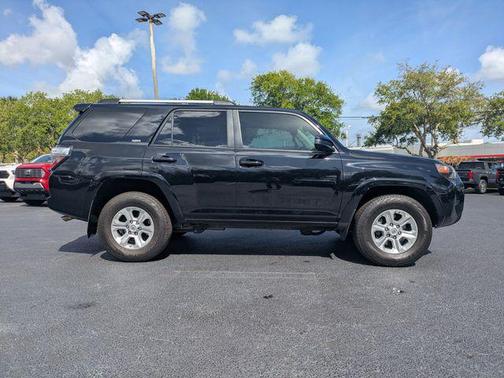 Midnight Black Metallic 2021 Toyota 4Runner SR5