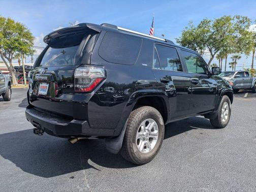 Midnight Black Metallic 2021 Toyota 4Runner SR5