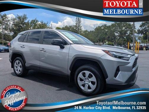 2025 Toyota RAV4 LE