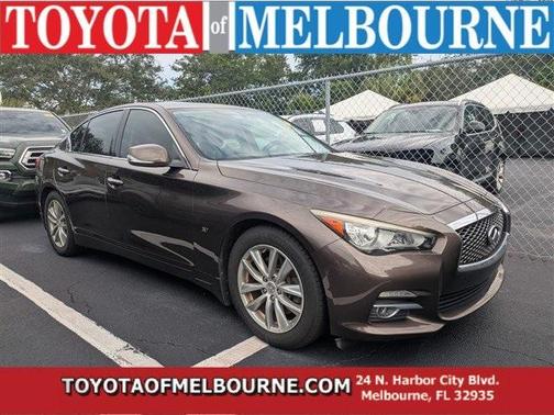 2015 INFINITI Q50 Premium