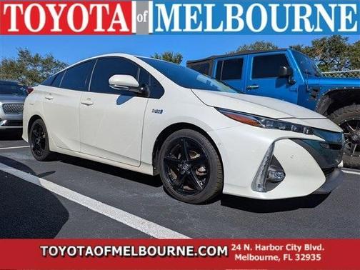 2017 Toyota Prius Prime 