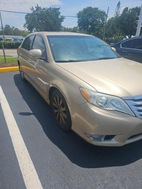 2011 Toyota Avalon Limited