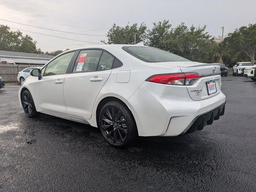 Wind Chill Pearl 2026 Toyota Corolla Hybrid SE