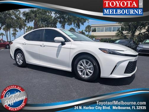 Ice Cap 2026 Toyota Camry LE
