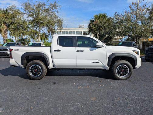 2025 Toyota Tacoma TRD Off Road