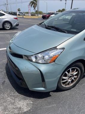 2017 Toyota Prius v Four