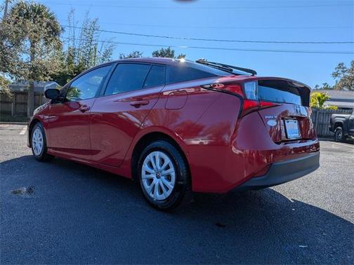 2019 Toyota Prius LE