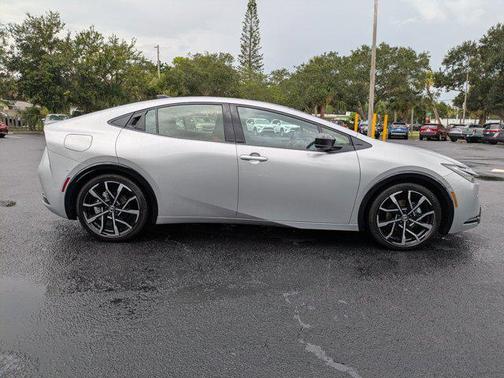 Cutting Edge 2025 Toyota Prius Plug-In Hybrid XSE Premium