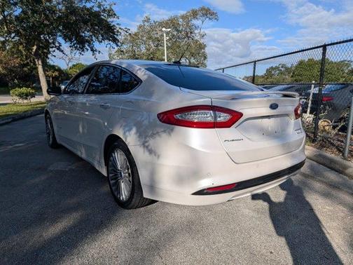 2014 Ford Fusion Hybrid Titanium