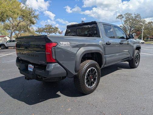 2026 Toyota Tacoma Hybrid TRD Off Road