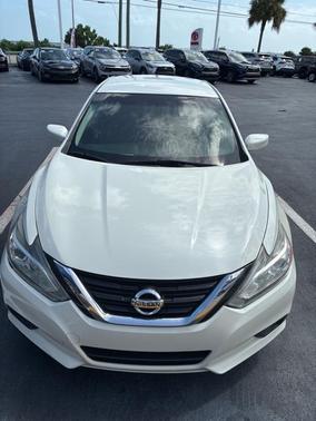 2017 Nissan Altima 2.5 SR