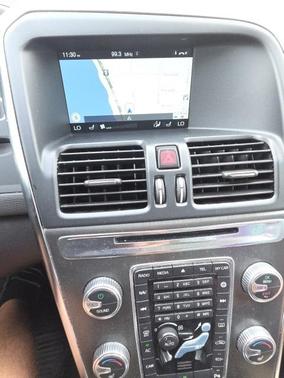 2016 Volvo XC60 T6 Drive-E