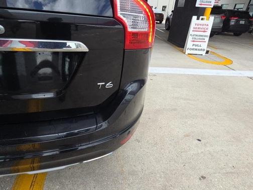 2016 Volvo XC60 T6 Drive-E