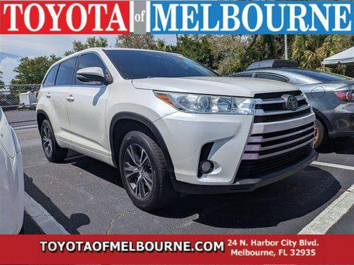 Blizzard Pearl 2018 Toyota Highlander LE Plus