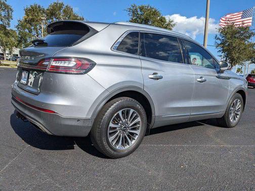 2020 Lincoln Nautilus Reserve