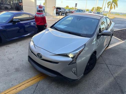 2018 Toyota Prius Four Touring