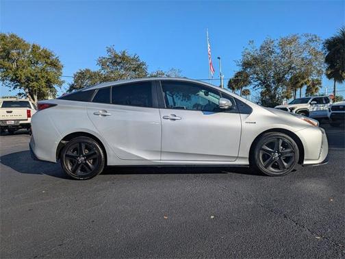 2018 Toyota Prius Four Touring