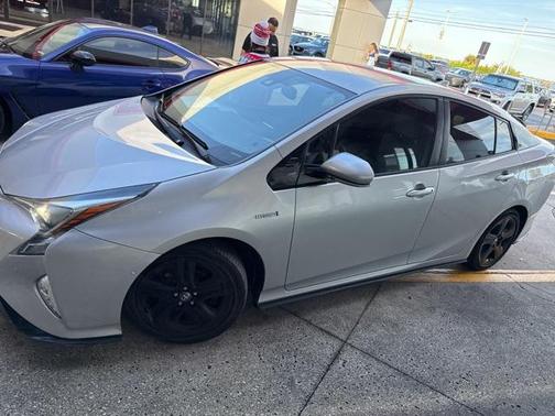 2018 Toyota Prius Four Touring