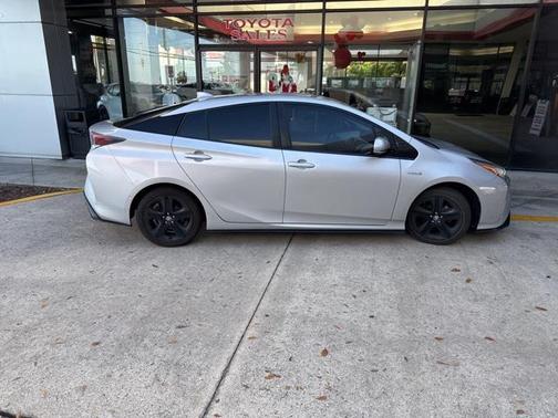 2018 Toyota Prius Four Touring