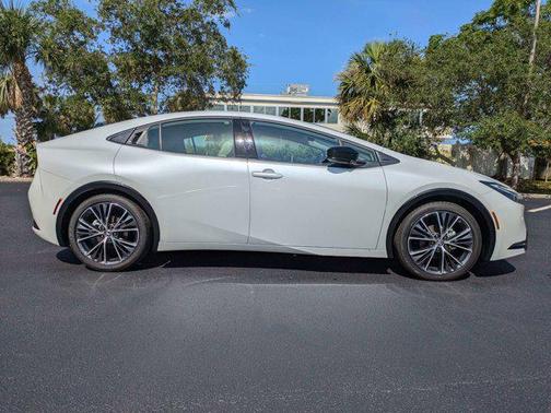 2025 Toyota Prius Limited