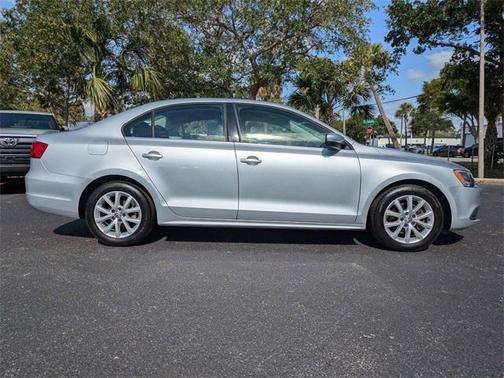 2013 Volkswagen Jetta SE