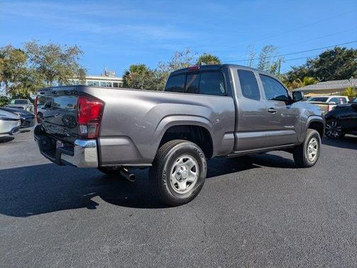 2022 Toyota Tacoma SR5