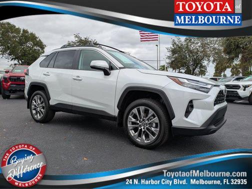 2025 Toyota RAV4 XLE Premium
