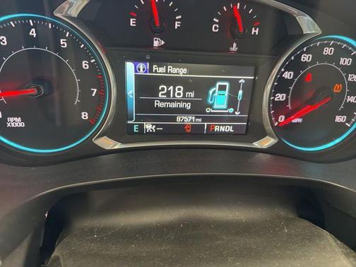 Iridescent Pearl Tricoat 2017 Chevrolet Malibu Premier