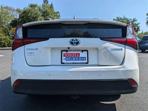 2019 Toyota Prius LE
