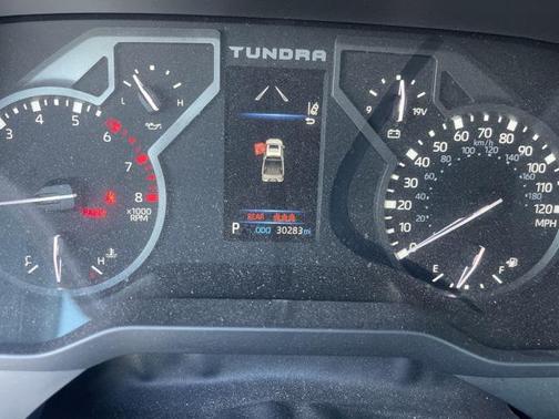 2022 Toyota Tundra SR5