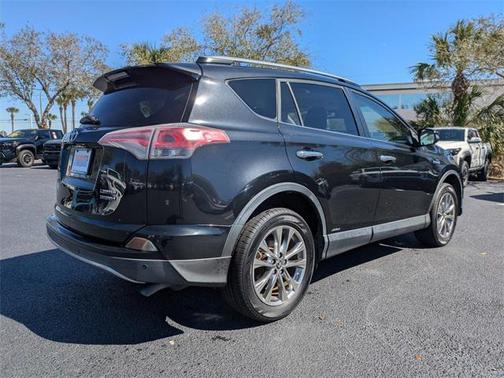 2017 Toyota RAV4 Hybrid Limited