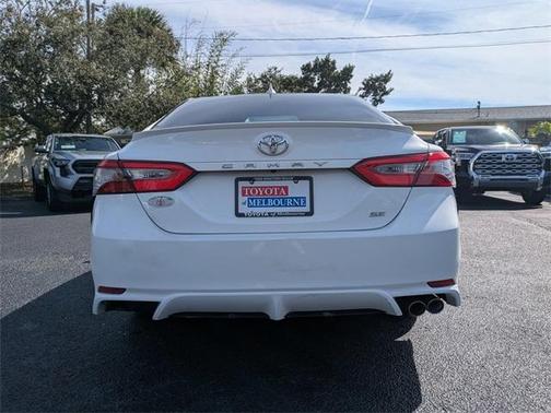 2019 Toyota Camry SE