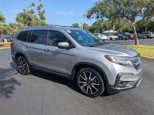 2019 Honda Pilot Touring 8-Passenger