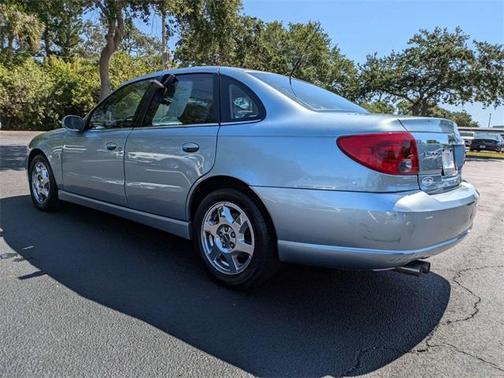 2005 Saturn L 300